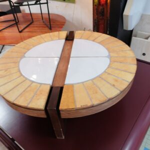 Table Capron