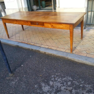 Table de ferme en merisier